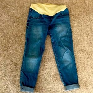 Maternity jeggings size 10